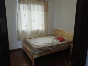 中海碧林湾 3室2厅2卫 140m&sup2;