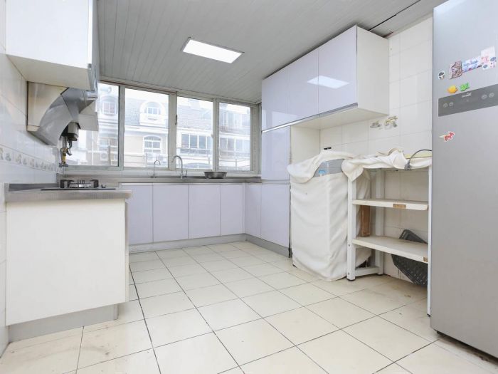 五一新村西区 4室1厅1卫 134.74m&sup2;