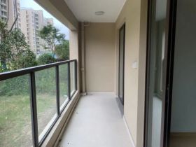 时光漫城 3室2厅1卫 93m&sup2;