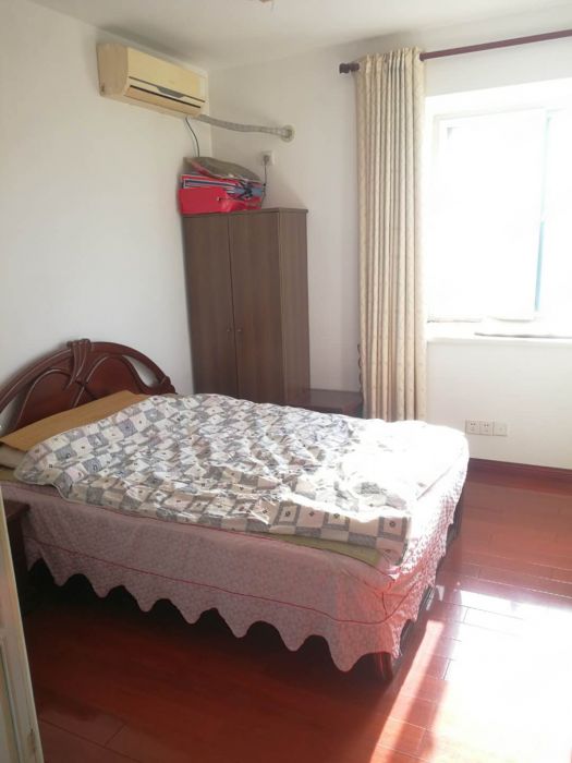 友谊家园 6室3厅3卫 169m&sup2;