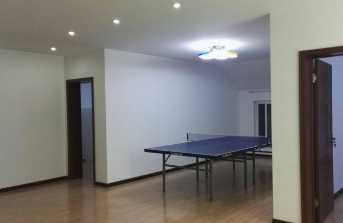 滨河东城 5室3厅1卫 134m&sup2;