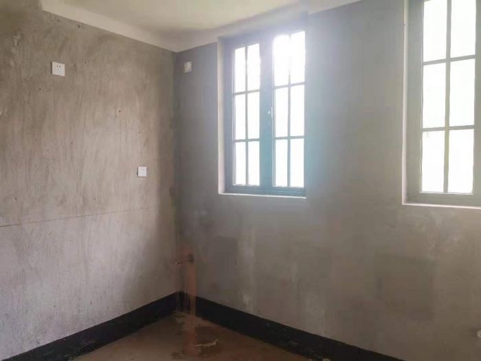 罗福宫 4室2厅3卫 273.00m&sup2;