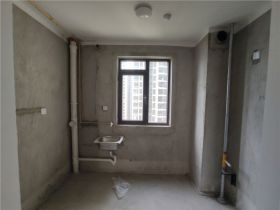 绿地新里城 3室2厅2卫 106m&sup2;