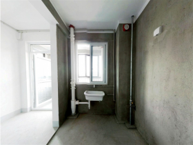 红星嘉苑 3室2厅2卫 131.74m&sup2;