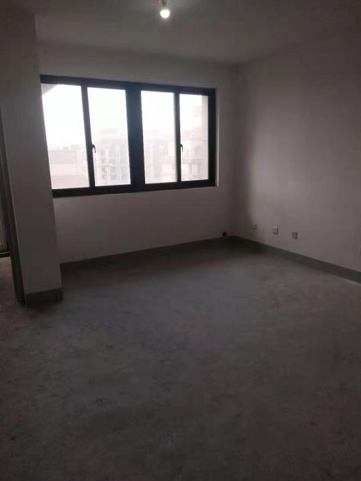 临江家园 3室2厅1卫 103m&sup2;