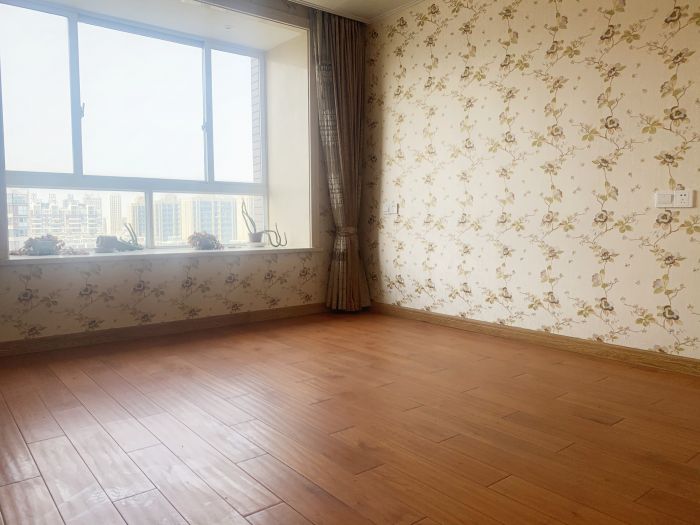 桂花小镇 3室2厅2卫 130m&sup2;