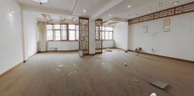 鸿运城市花苑 3室2厅2卫 215.83m&sup2;