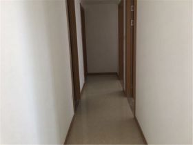 绿地新里城 3室2厅1卫 95m&sup2;