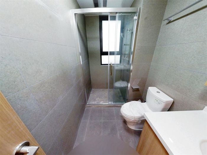 雍华府 4室2厅2卫 136.2m&sup2;