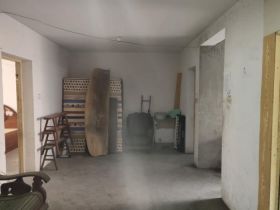星通花园 3室2厅1卫 120m&sup2;