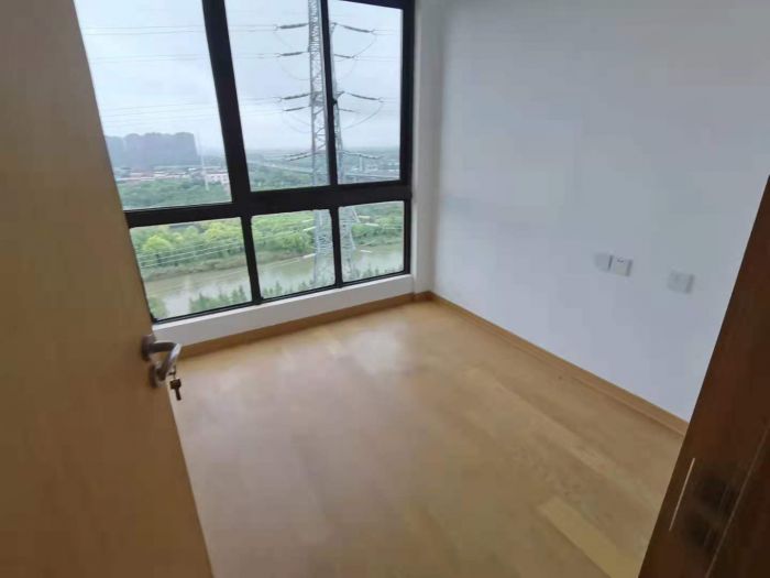 时光漫城 3室2厅2卫 125m&sup2;