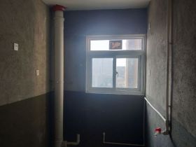 南山国际社区 3室2厅1卫 103m&sup2;