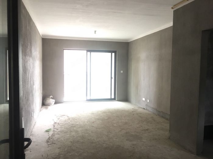 华强城 3室2厅1卫 106m&sup2;