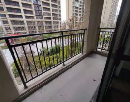 春风南岸东园 4室2厅3卫 215m&sup2;