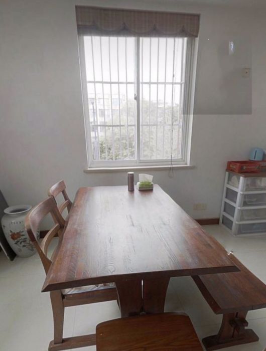 启秀花园 3室2厅2卫 158.40m&sup2;