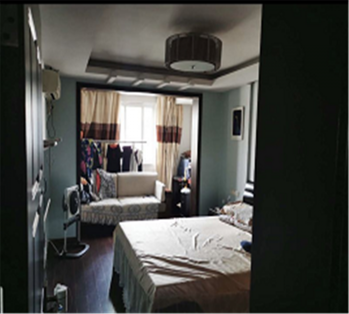滨江花园 4室3厅2卫 214m&sup2;