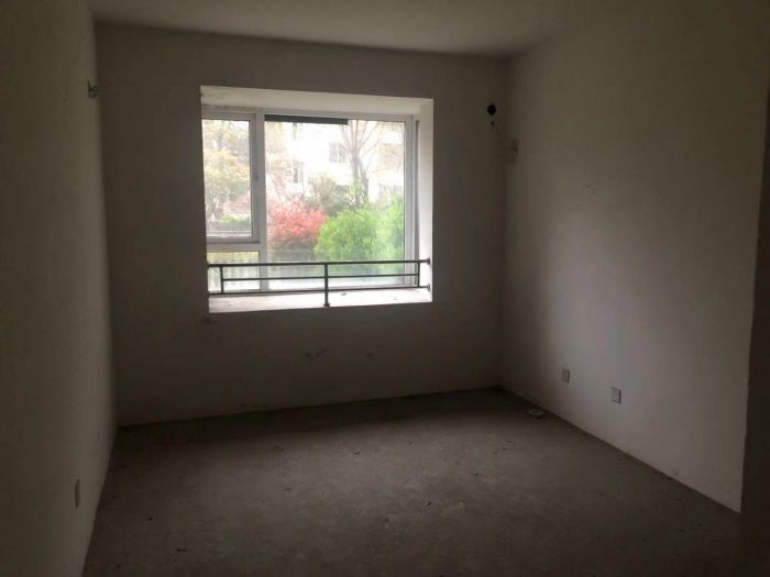 桐墅湾 3室2厅1卫 127m&sup2;