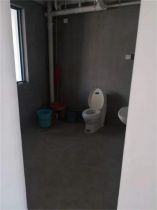 星湖花园 3室2厅2卫 205.3m&sup2;