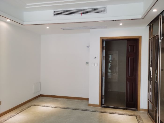 中南世纪花城三期 4室2厅1卫 139m&sup2;