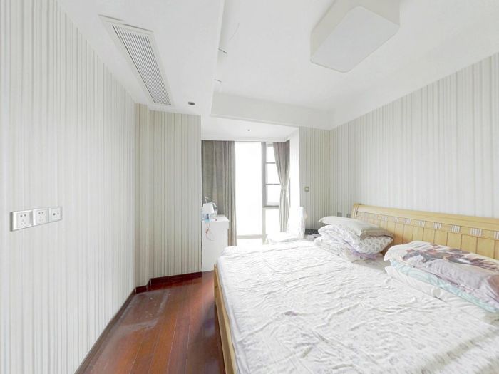 绿城玉兰公寓 3室2厅1卫 120.18m&sup2;