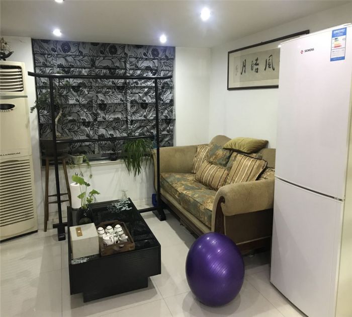 奥特莱斯 2室1厅1卫 80m&sup2;