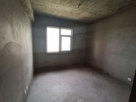 五洲翡丽湾 3室2厅1卫 122m&sup2;