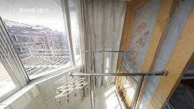 阳光花园 4室2厅2卫 148m&sup2;
