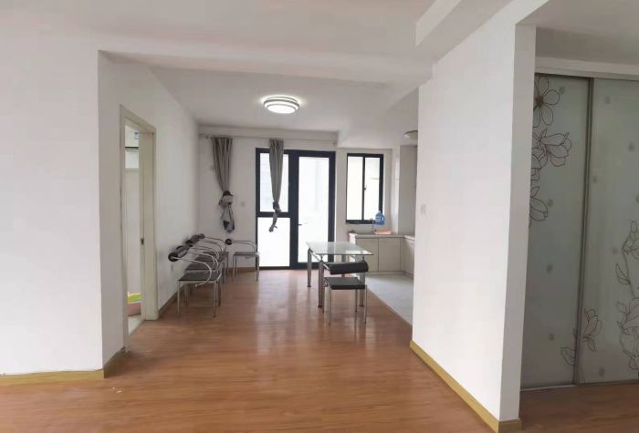 中南世纪城北区 3室2厅2卫 150m&sup2;
