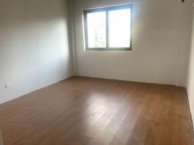 金水湾花园 4室2厅2卫 200m&sup2;