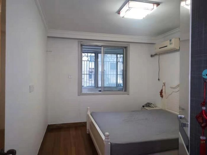越江新村 3室2厅1卫 117m&sup2;