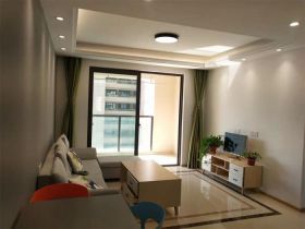 云樾东方 3室2厅1卫 95m&sup2;