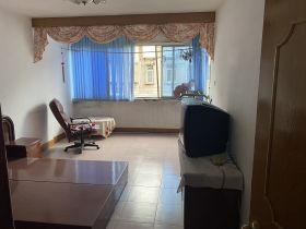 姚港路31号 3室2厅1卫 82m&sup2;