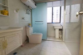 外滩花苑 3室2厅2卫 116m&sup2;