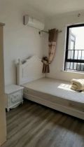 罗福宫 3室2厅1卫 95m&sup2;