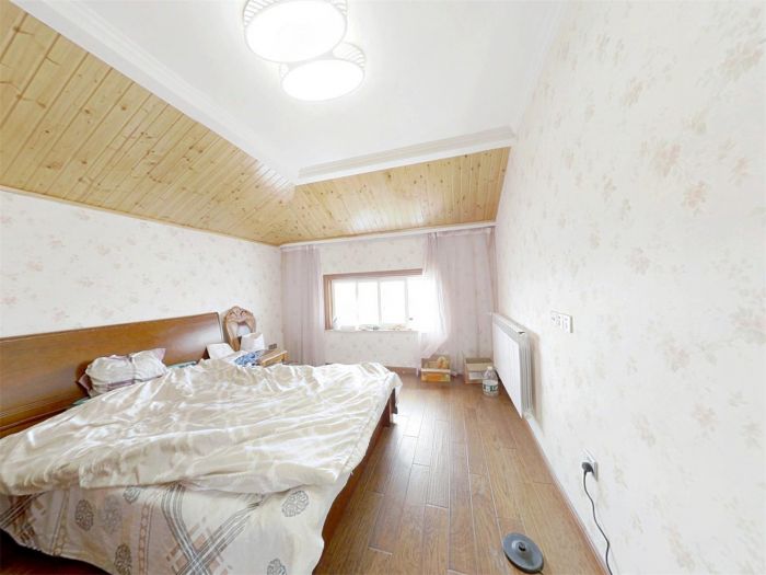 幸福新居 4室2厅2卫 143m&sup2;