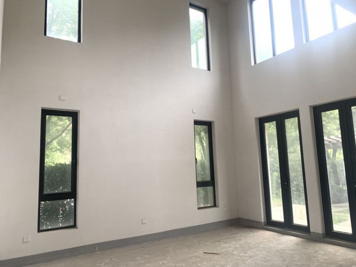 山水壹号 5室3厅4卫 359.00m&sup2;