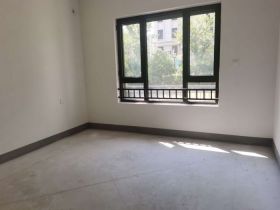 中海铂樾府 5室2厅1卫 210.00m&sup2;