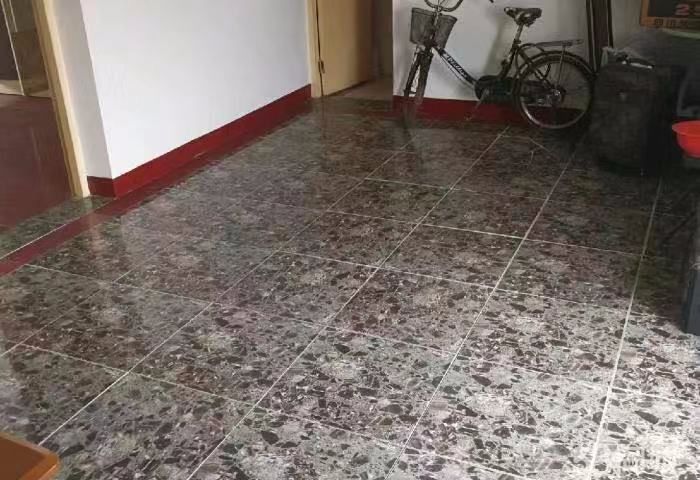 濠西园中北小区 4室1厅1卫 89.98m&sup2;