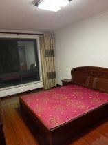 高迪晶城 3室2厅1卫 156m&sup2;