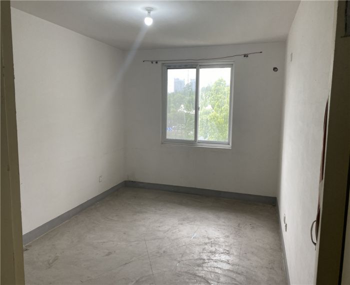新港花苑 2室2厅1卫 104m&sup2;