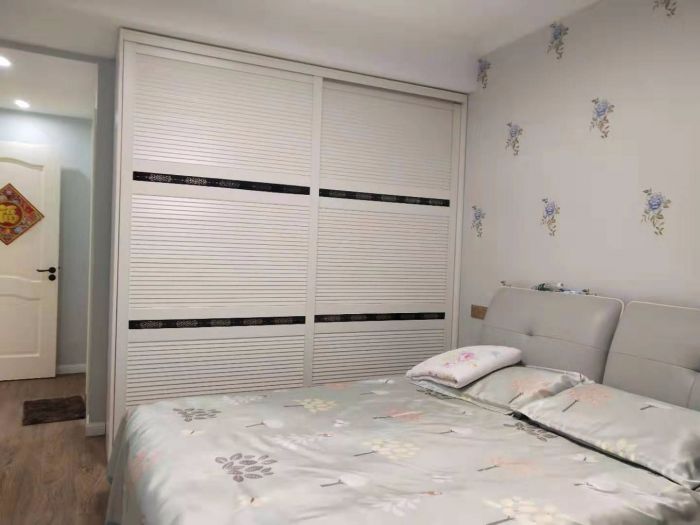 中海碧林湾 4室2厅2卫 128m&sup2;