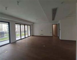春风南岸东园 4室2厅3卫 215m&sup2;