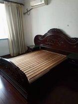 东昇花园 3室2厅1卫 120m&sup2;
