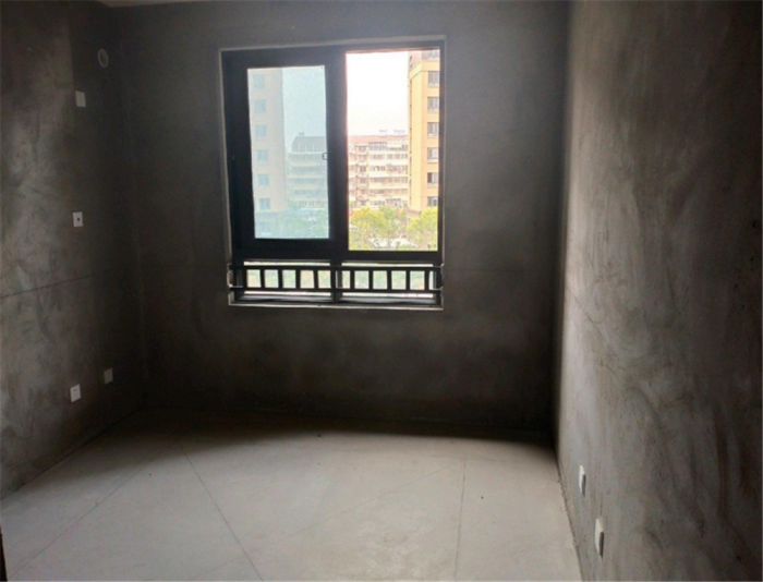 保利香槟国际 4室2厅2卫 155m&sup2;