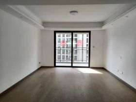 中海上东区 4室2厅2卫 143m&sup2;