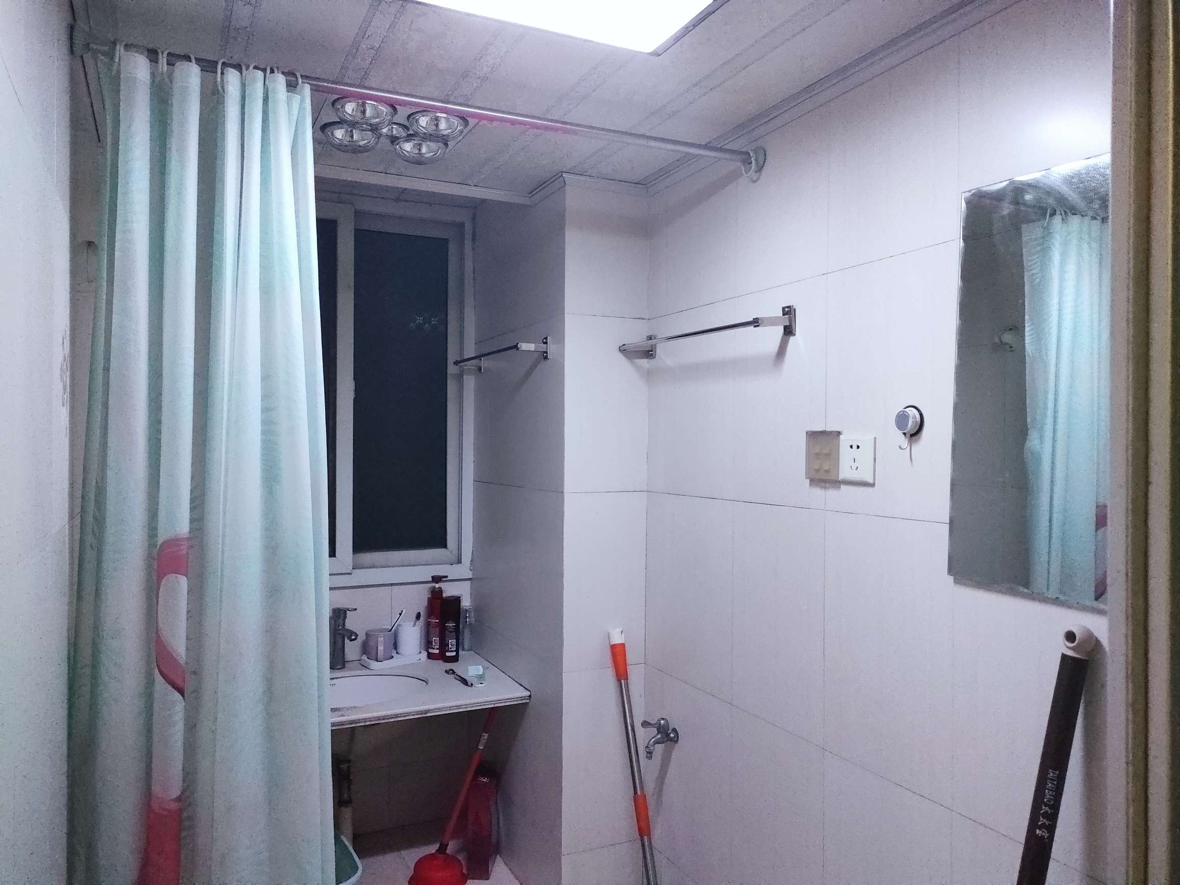 青年东路39号 2室1厅1卫 54m&sup2;