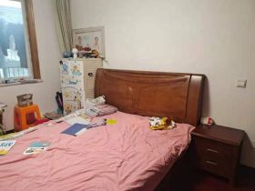 锦绣花园 3室2厅2卫 129m&sup2;
