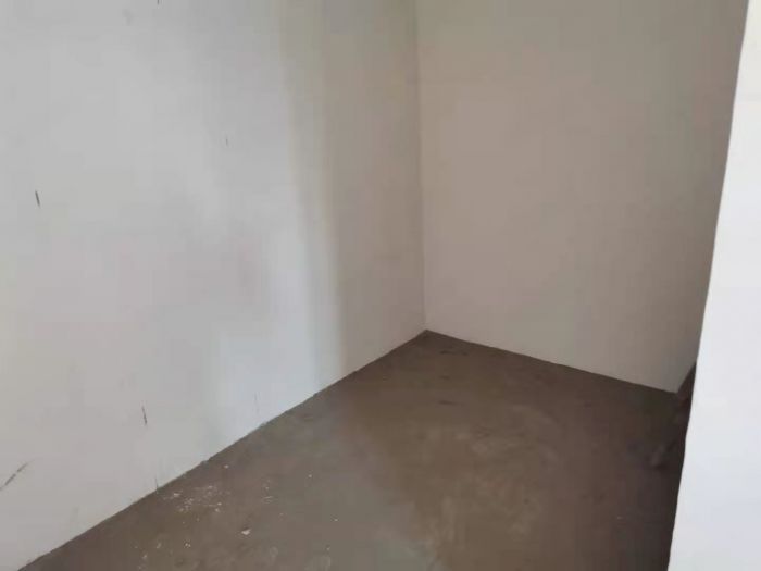 莱茵河畔 3室1厅1卫 134m&sup2;