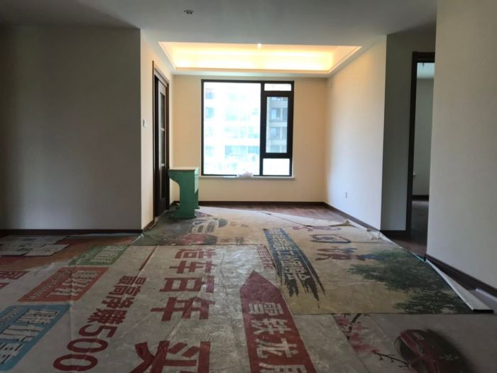 万科濠河传奇 4室2厅2卫 147m&sup2;