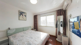 五一新村 4室1厅1卫 117m&sup2;